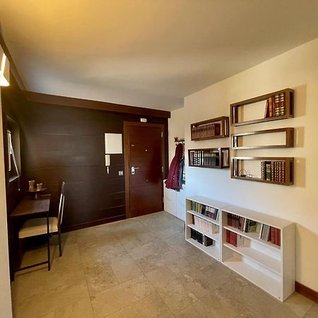 Exclusive Beachfront Apartment Torremolinos - Pool - Paddle - Tenis - Wifi - Central Aircon Esterno foto